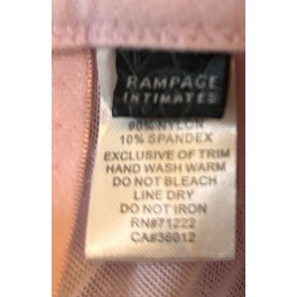 Rampage Intimates Lace Bra, Size 40DD, Lilac Purple Underwire Adjustable Straps - Picture 3 of 4